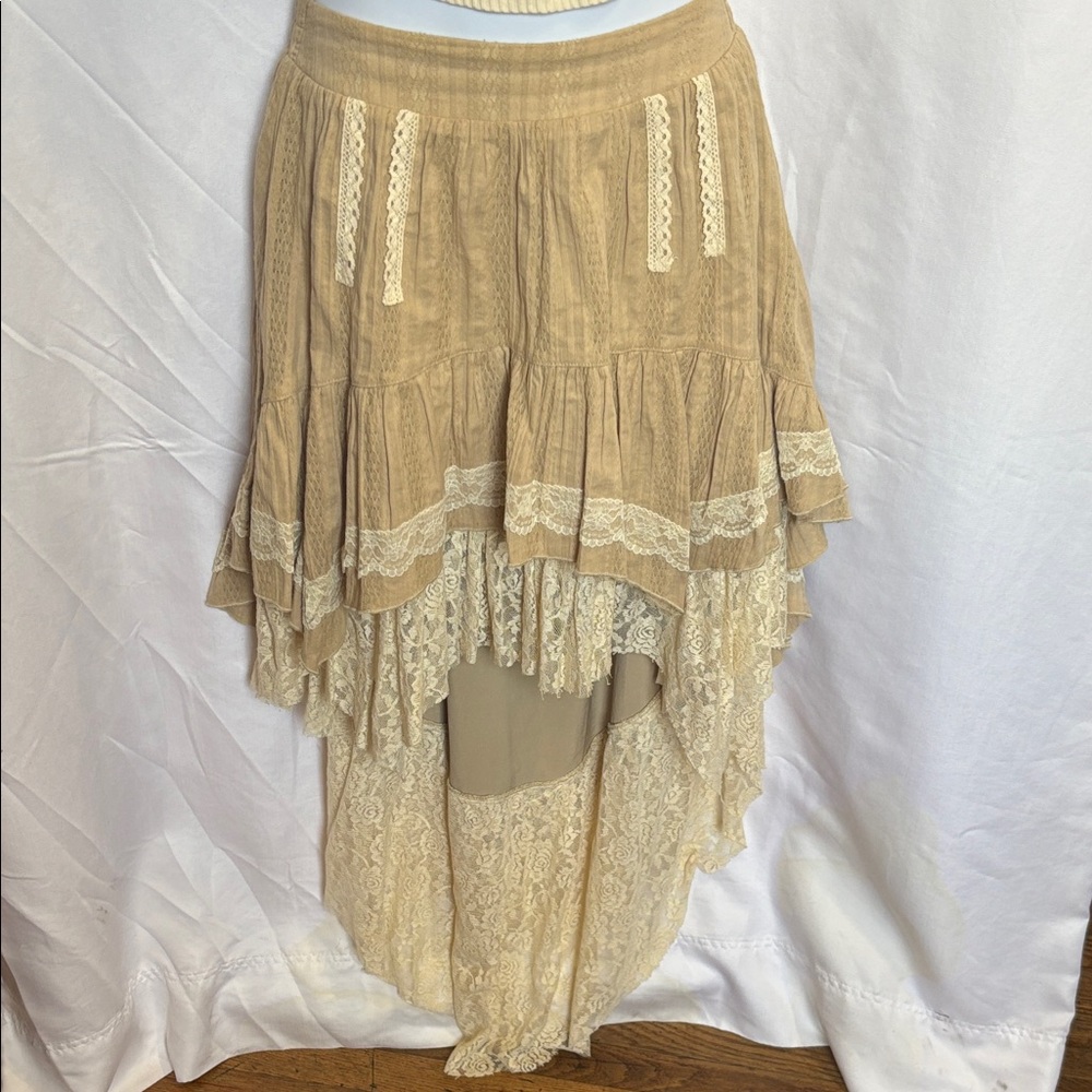 Boho High-Low Lace Tiered Skirt in Beige